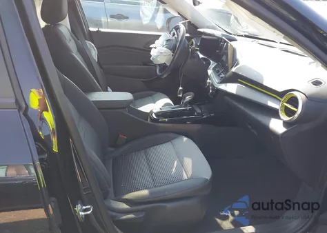 2024 Chevrolet Trax Fwd Lt из США, поврежденный, VIN KL77LHE20RC006405